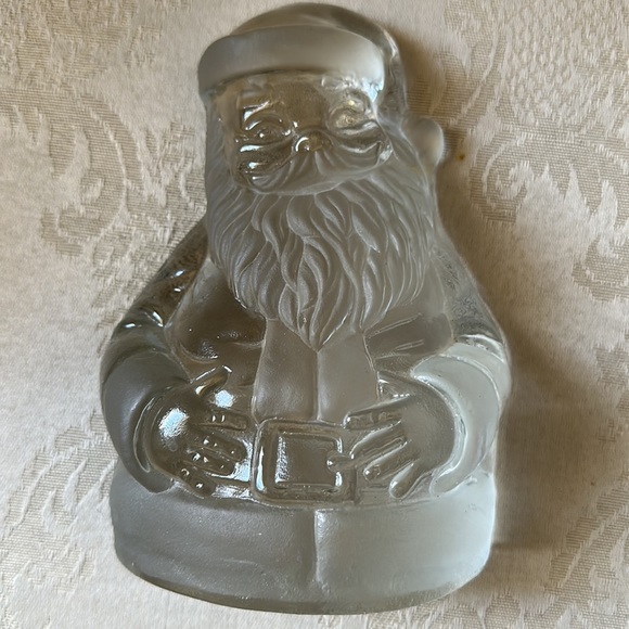 Vintage Viking lead cut glass/frosted Santa paperweight, decoration - Picture 7 of 11